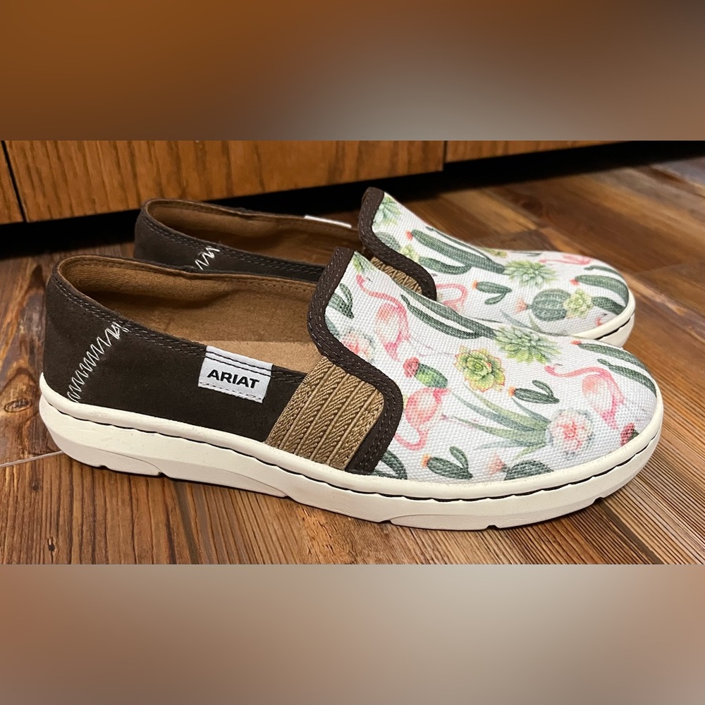Ariat Women’s Shoes. Size 6.5B